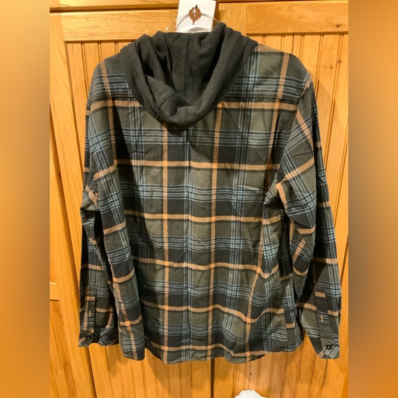 Burnside Green and Tan Plaid Shirt Jacket - Picture 2 of 3